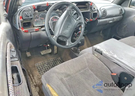 2001 Dodge Ram 2500 z USA, uszkodzony, nr VIN 1B7KF23Z71J612379